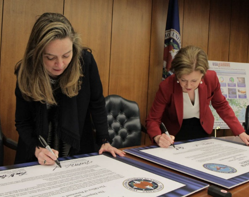Image of Signing of Memorandum of Agreement